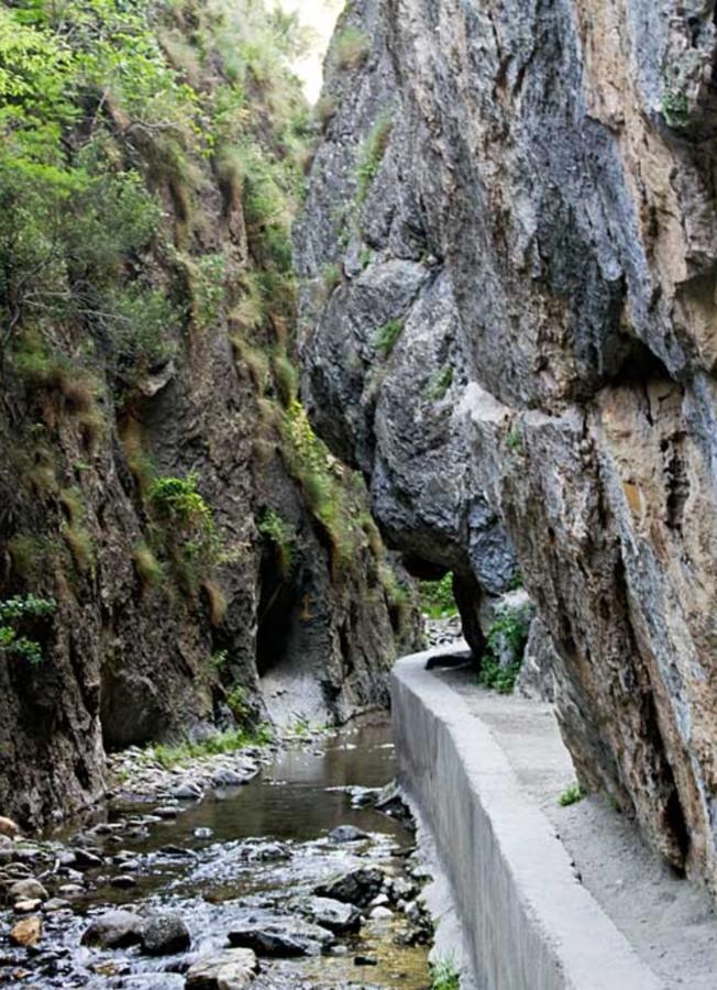 Camping Ruta Del Purche Monachil Ngoại thất bức ảnh