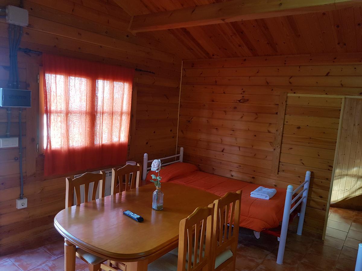 Camping Ruta Del Purche Monachil Phòng bức ảnh